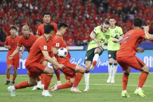 开云体育下载-王勤伯：远看国足，就像一群没吃饱饭的人