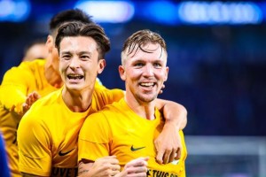 【中超】安永佳建功马莱莱绝平 申花2比2深圳丢榜首